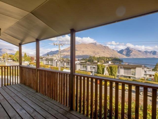 Ultimate Convenience, Walk-To-Town Townhouse Villa Queenstown Dış mekan fotoğraf