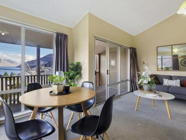 Ultimate Convenience, Walk-To-Town Townhouse Villa Queenstown Dış mekan fotoğraf